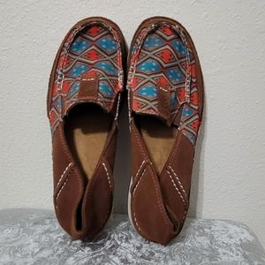 Womens Ariat slip on shoes
